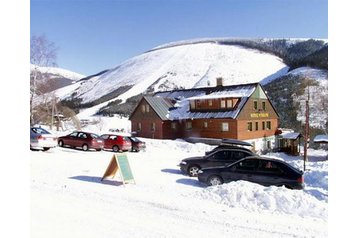Czechy Hotel Szpindlerów Młyn / Špindlerův Mlýn, Zewnątrz